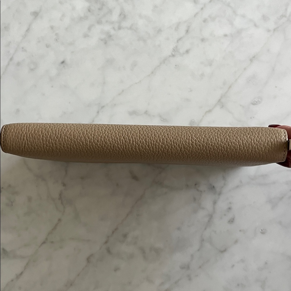 Celine Large Multifunction Wallet in Dune - Picture 7 of 11